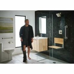 Moen 90 Degree Modern Double Post Pivoting Toilet Paper Holder, Brushed Nickel -Bathroom Supplies Sales 2024 MOE yg8818bn ts2712bn lifestyle6